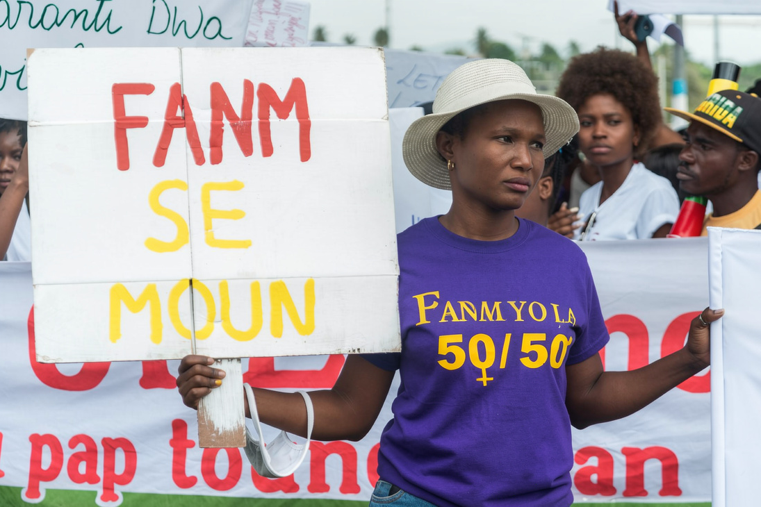 L’intégration des femmes haïtiennes dans les pratiques institutionnelles : un enjeu majeur du XXIe siècle